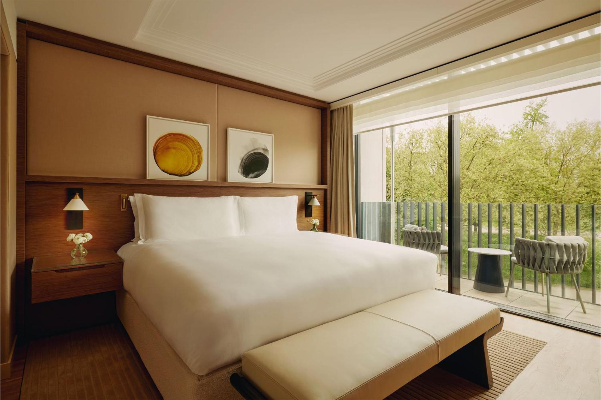 The Emory, Maybourne Hotel 5*